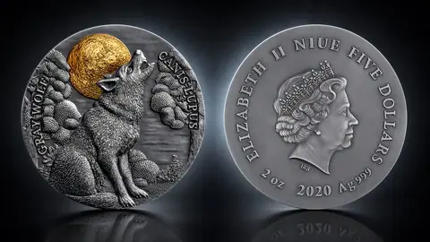 "Дикая природа в лунном свете: Серый волк" 2020 г. 62,2 г. ч. серебра. Ниуэ