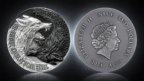 "Два волка" 2021 г., (высокий рельеф), 31,1 г ч. серебра.Ниуэ