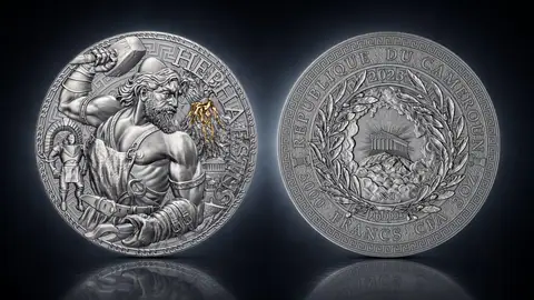 "Гефест. Великая греческая мифология" 2023г. 93,3 г. ч. серебра. Камерун