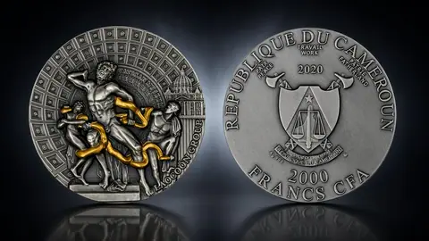 "Группа Лаокоона" , 2020 г. 62,2 г. ч. серебра. Камерун