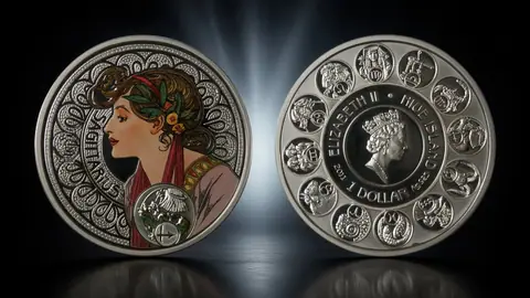 "Зодиак Альфонса Мухи - Стрелец" 2011г. 28,28 г.ч. серебра. Ниуэ